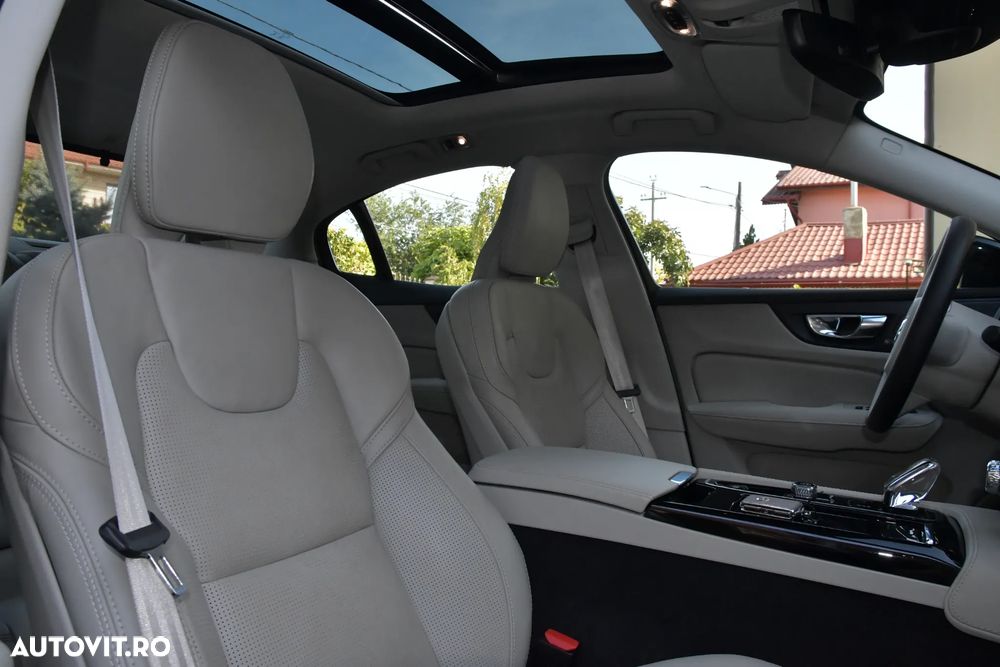 Volvo S60 T8 eAWD Inscription - 34
