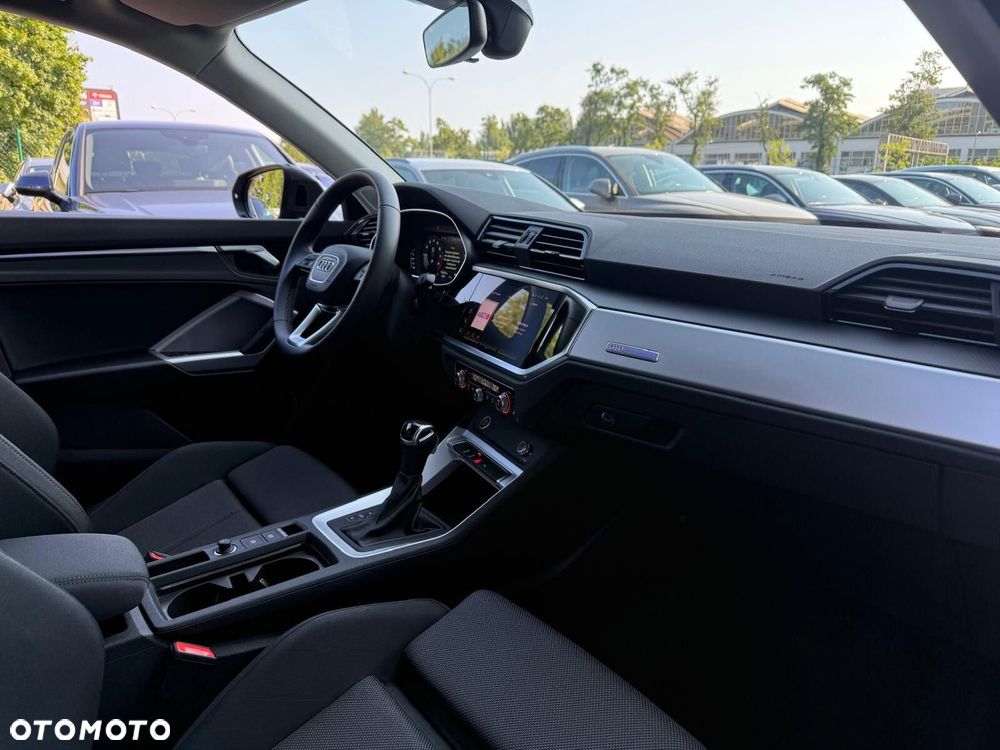 Audi Q3 35 TFSI mHEV Advanced S tronic - 17