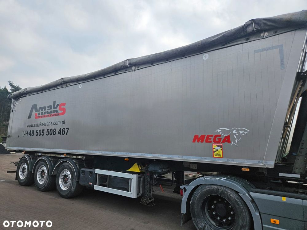 Mega LIGHT 3 - 1