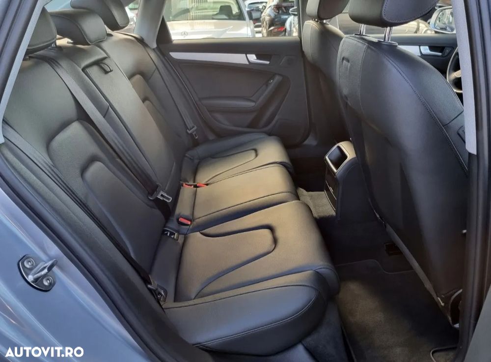 Audi A4 2.0 TDI DPF Ambition - 4