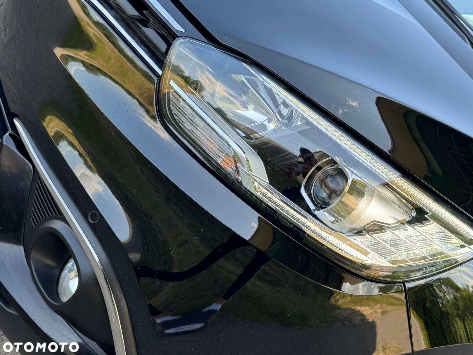 Renault Scenic ENERGY dCi 110 EDC BOSE EDITION - 19