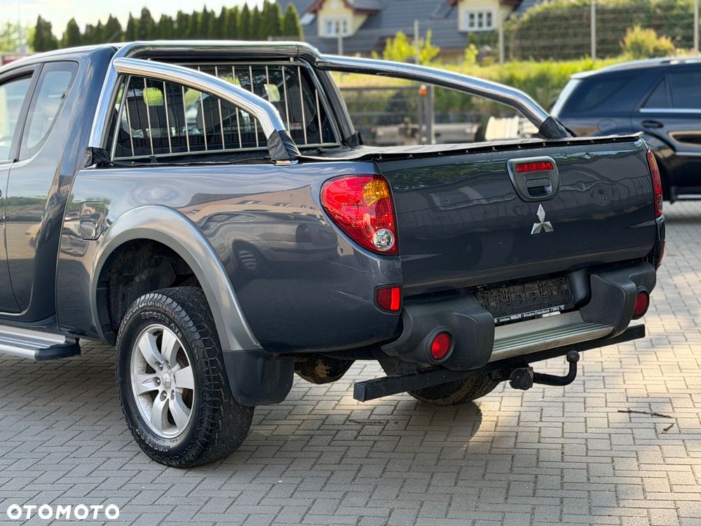 Mitsubishi L200 Pick Up 4x4 Intense Club Cab - 7