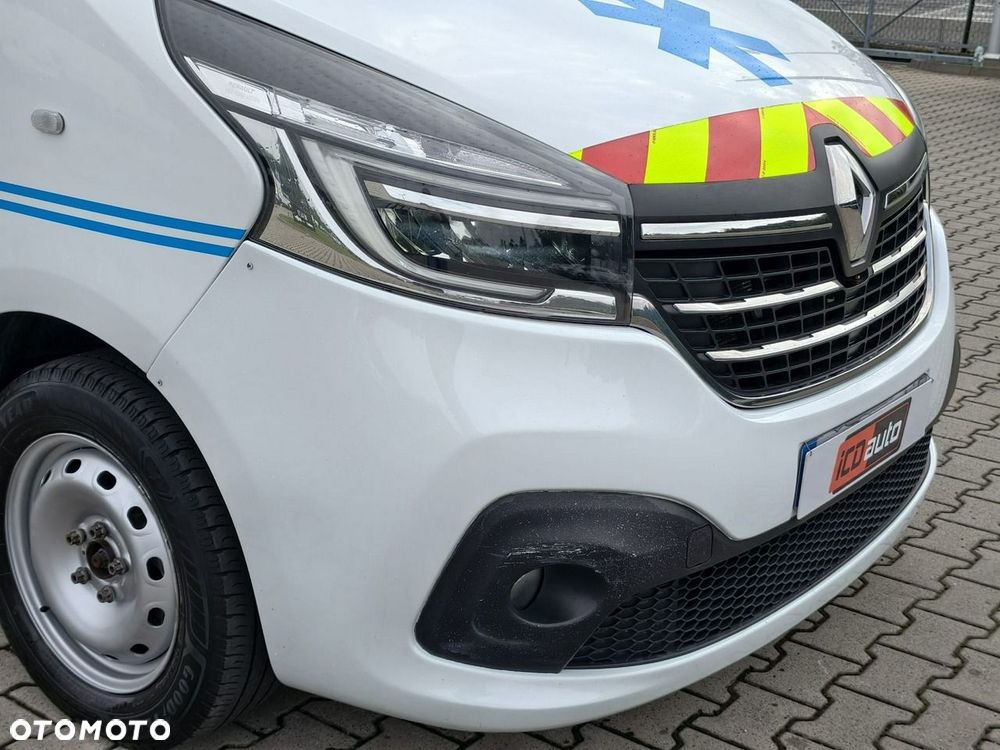 Renault Trafic - 25