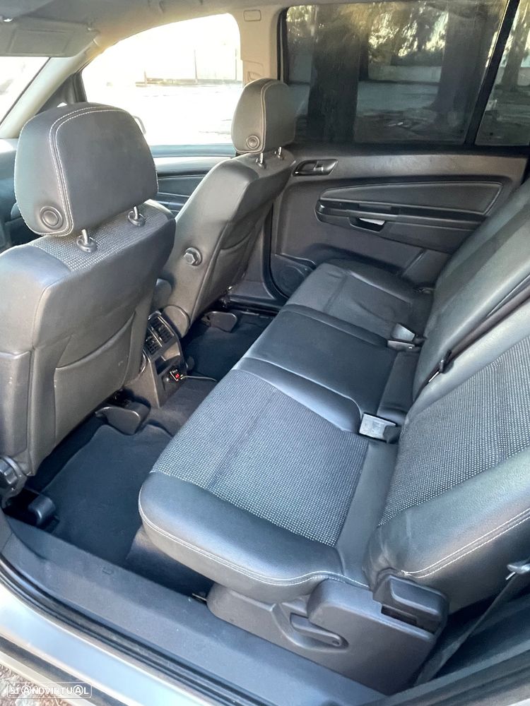 Opel Zafira 1.9 CDTI Active S. Edition - 11