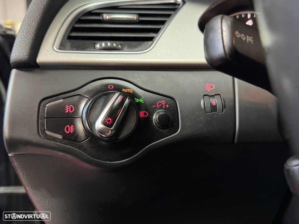 Audi A4 2.0 TDI exclusive - 19