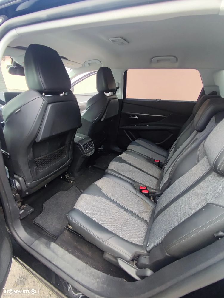 Peugeot 5008 1.5 BlueHDi Allure Pack EAT8 - 27