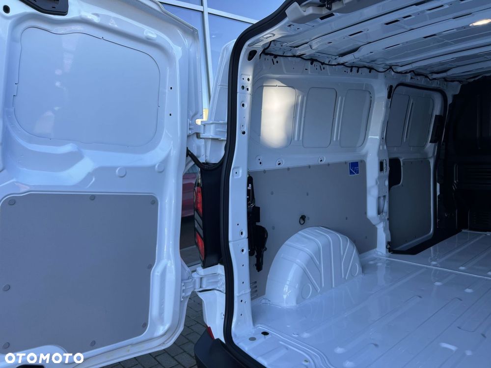 Ford Transit Custom - 19