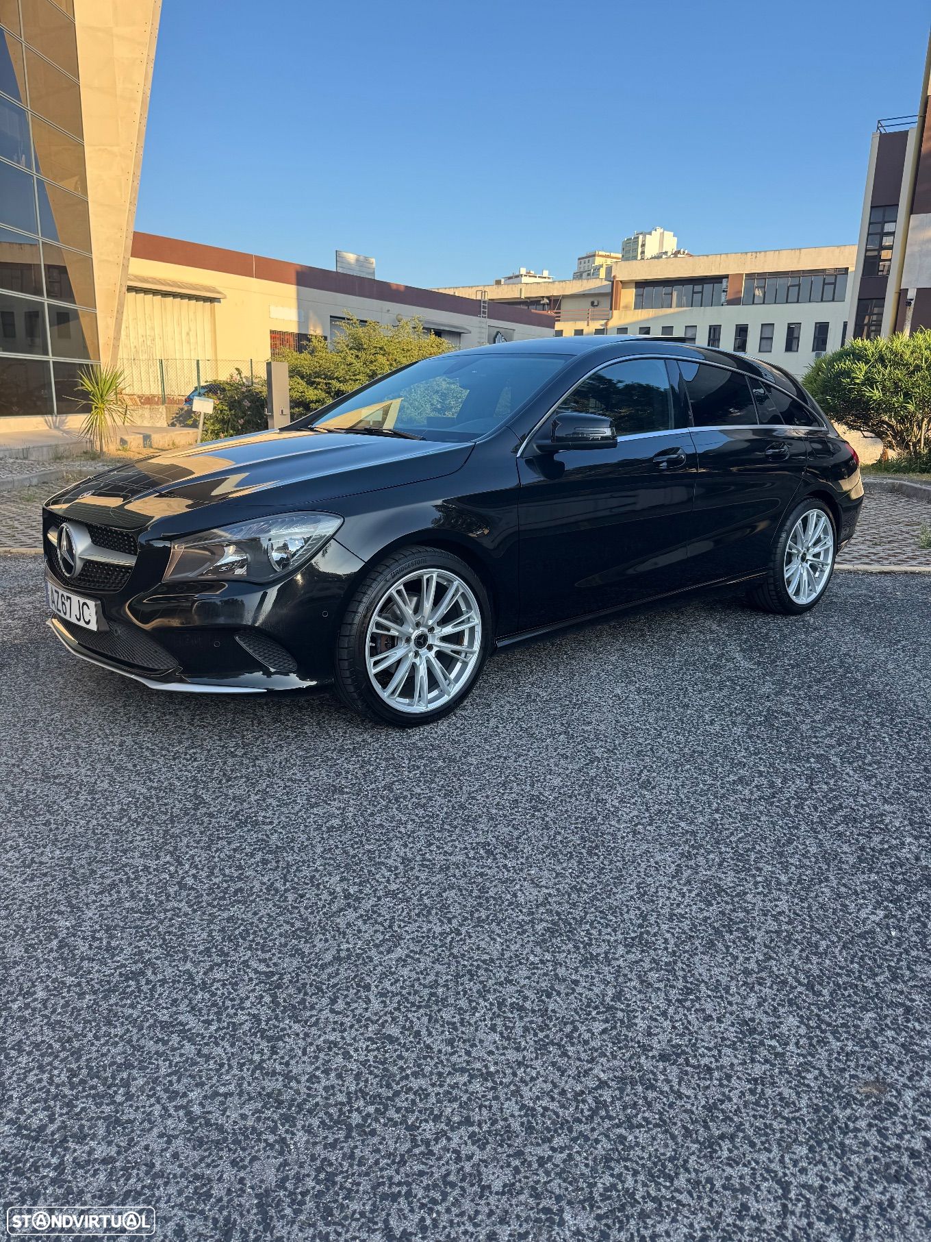 Mercedes-Benz CLA 180 d Shooting Brake - 1