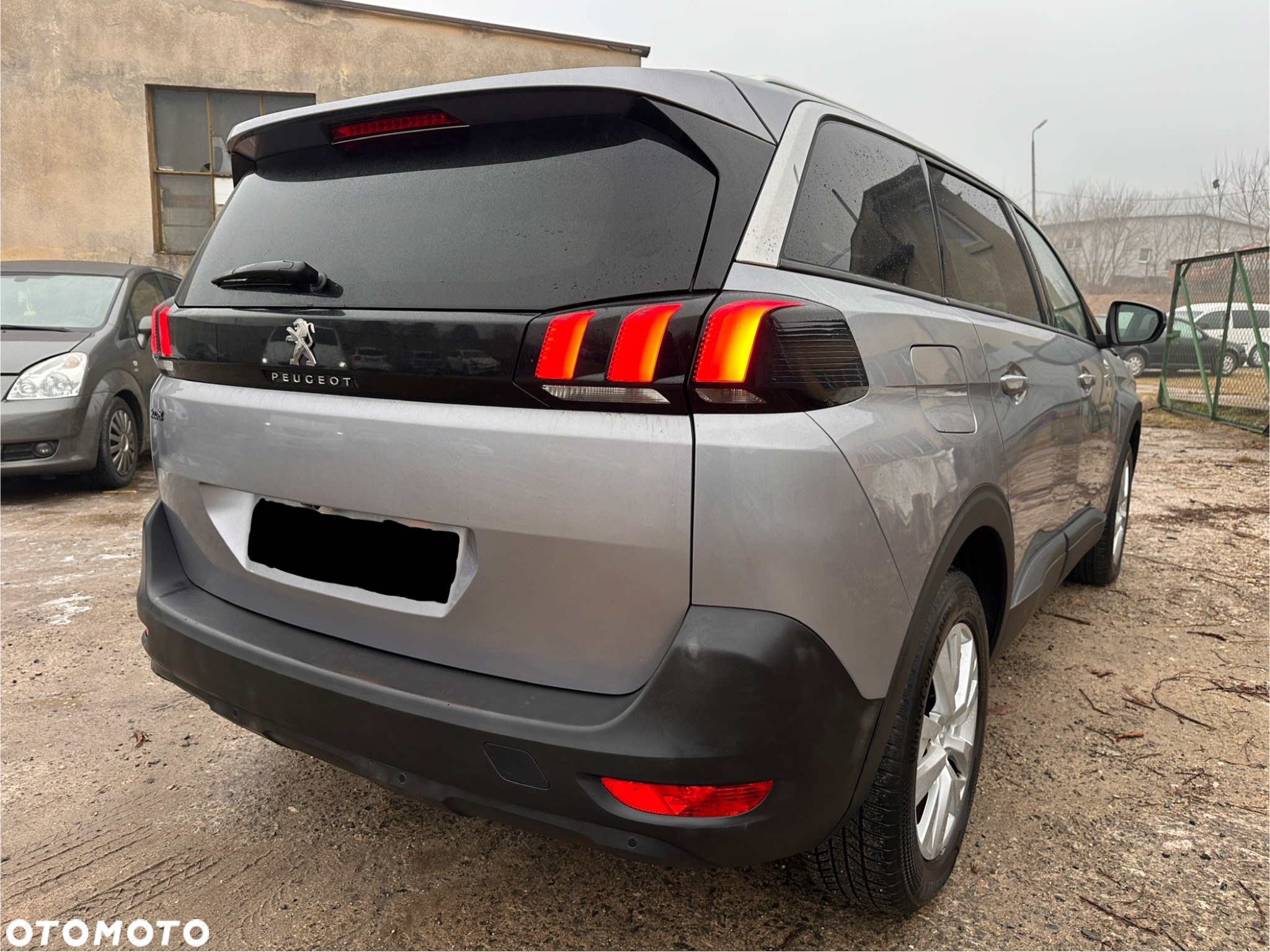 Peugeot 5008 1.5 BlueHDi Active Pack S&S EAT8 - 9