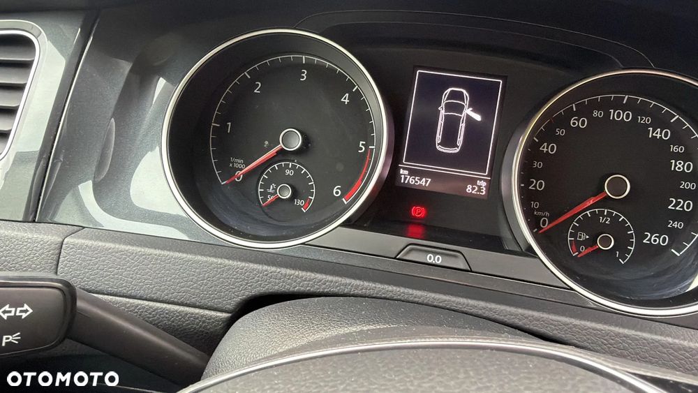 Volkswagen Golf 2.0 TDI SCR 4Motion DSG Comfortline - 26