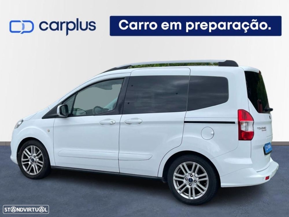 Ford Tourneo Courier 1.0 EcoBoost Titanium - 2