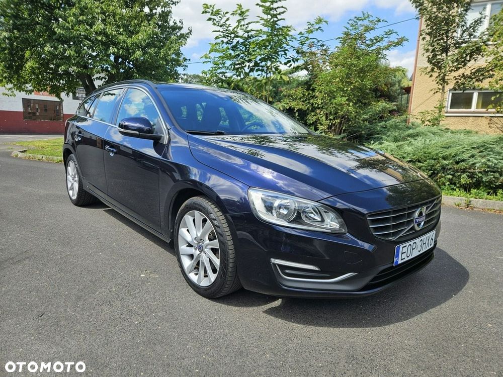 Volvo V60 D2 Geartronic Summum - 6