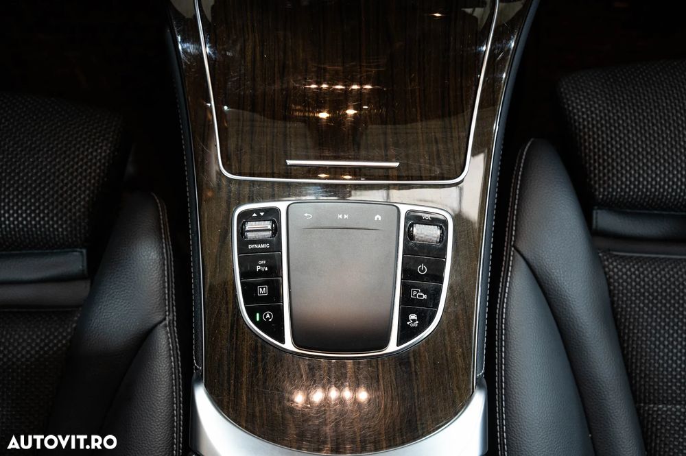 Mercedes-Benz GLC 200 d 4Matic 9G-TRONIC Edition Avantgarde - 30