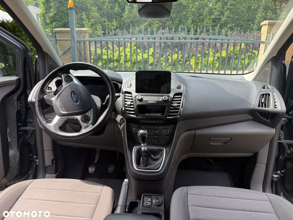 Ford Tourneo Connect 1.5 EcoBlue Titanium - 4