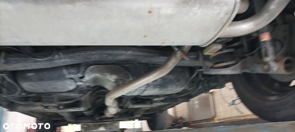 Suzuki SX4 1.6 GLX / Comfort - 26