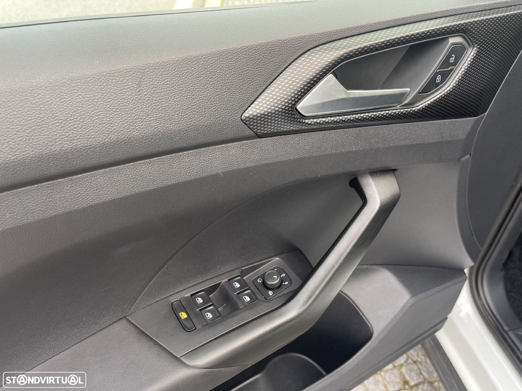 VW T-Cross 1.0 TSI Life - 26