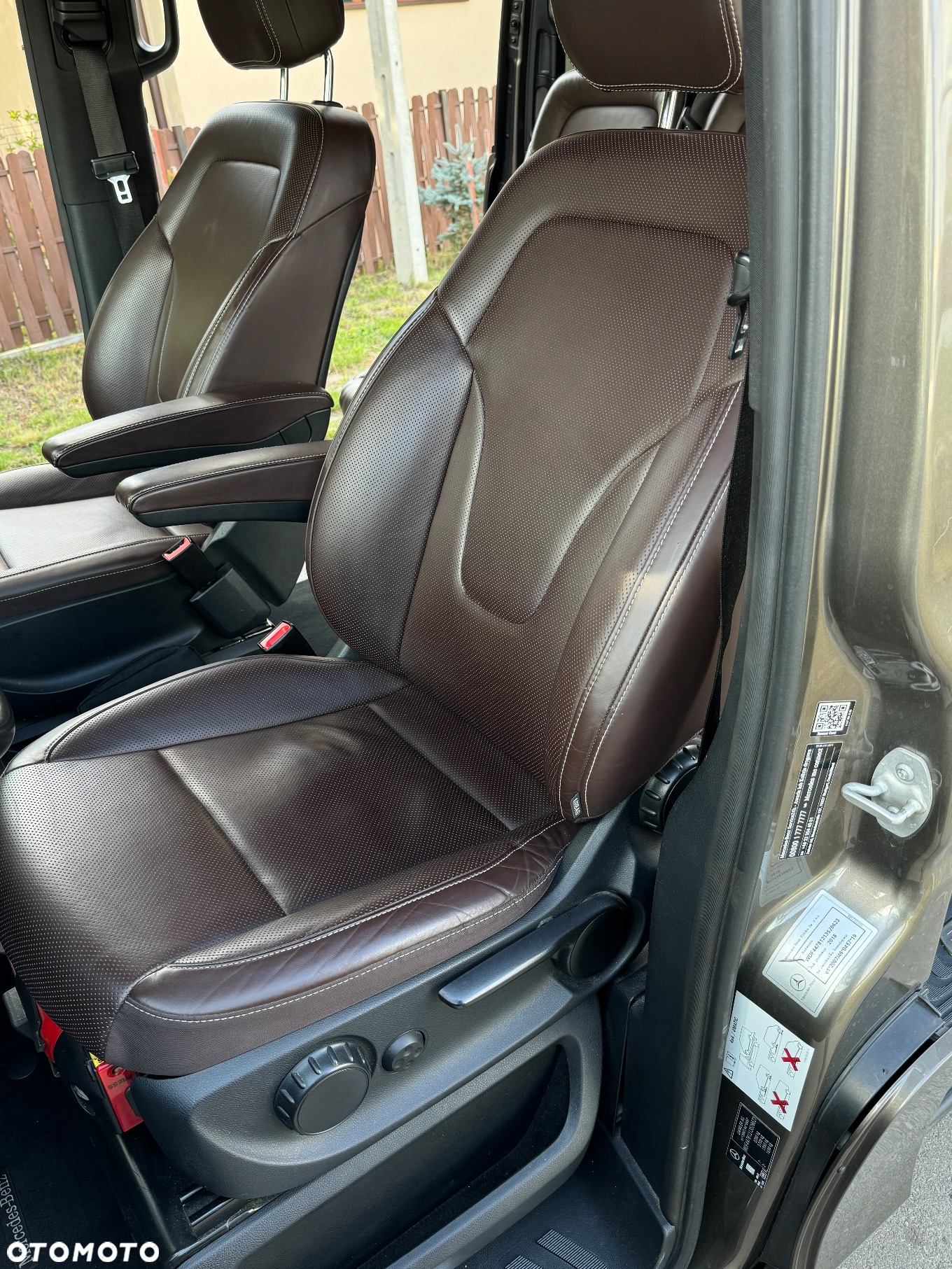 Mercedes-Benz Klasa V 250 d 4-Matic 7G-Tronic (d³ugi) - 14