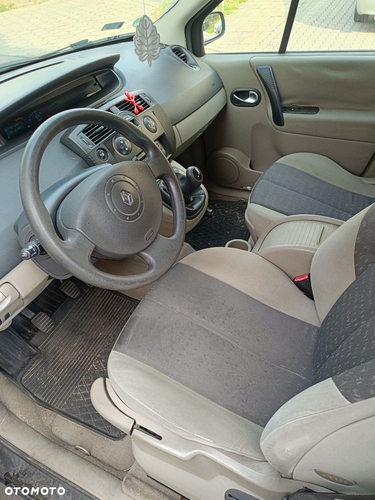 Renault Scenic - 6