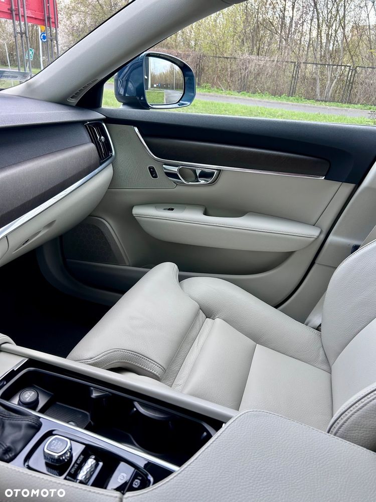 Volvo V90 Cross Country D4 AWD - 9