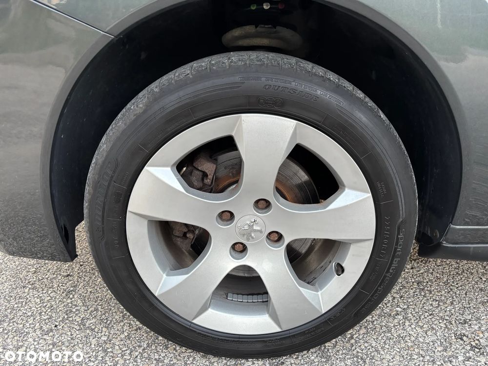 Peugeot 3008 155 THP Premium - 30