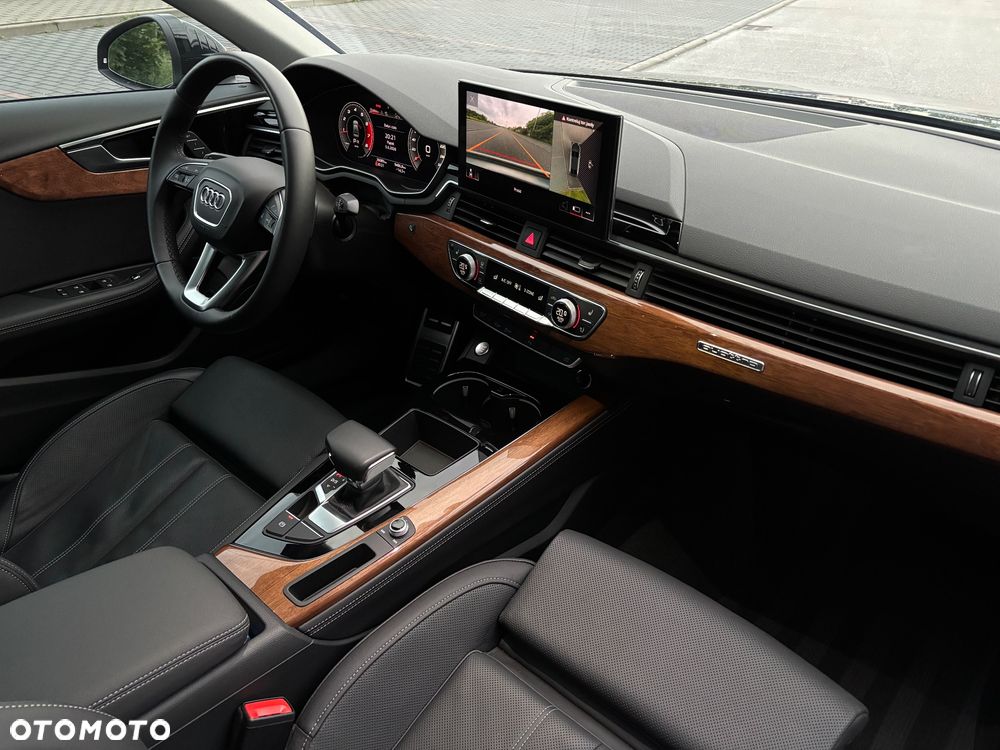 Audi A4 Limousine 40 TFSI quattro S tronic - 13