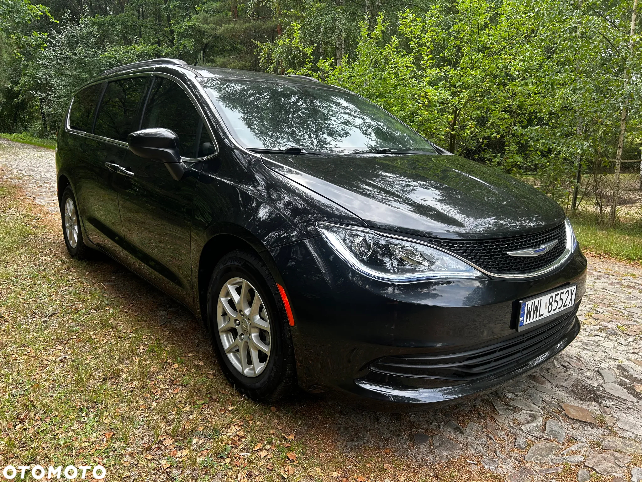 Chrysler Pacifica - 3