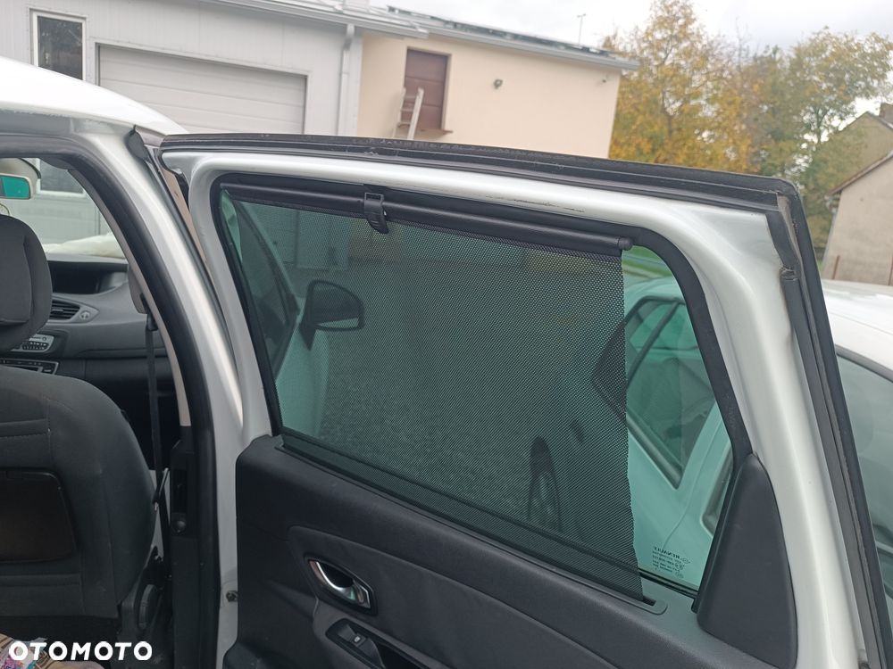 Renault Scenic - 8