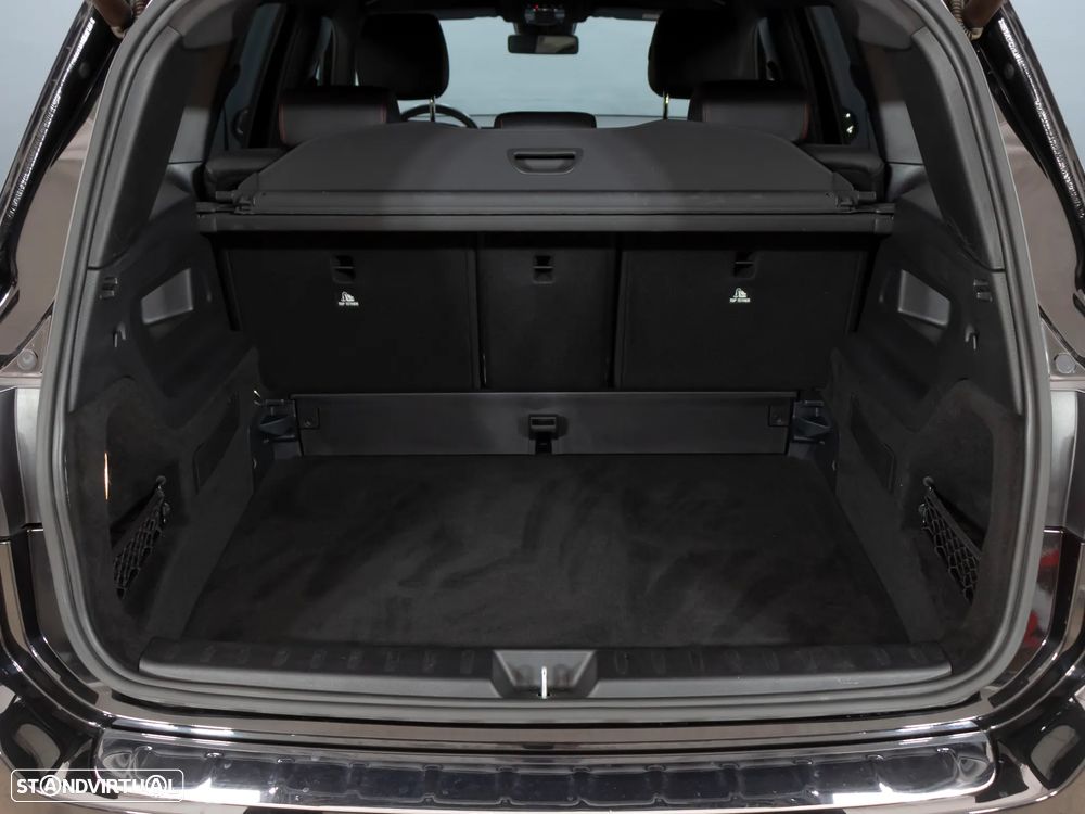 Mercedes-Benz GLB 180 d AMG Line - 8