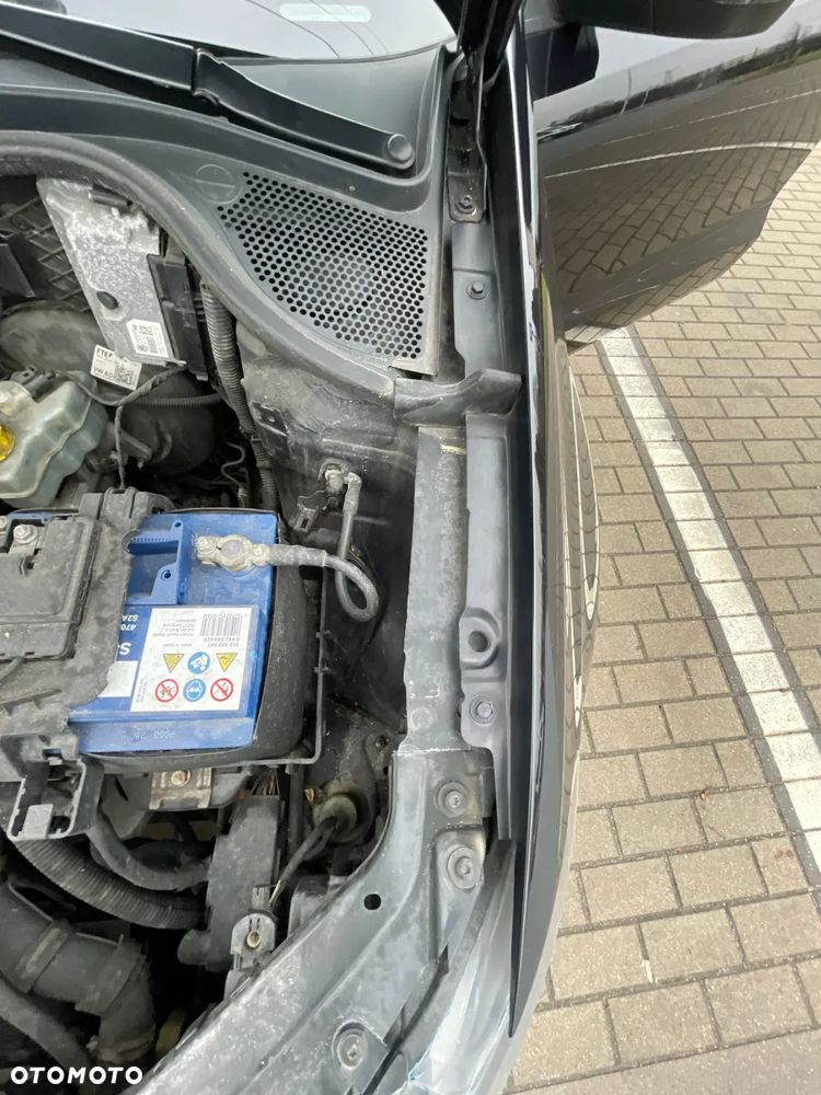 Volkswagen Polo 1.4 Style - 32