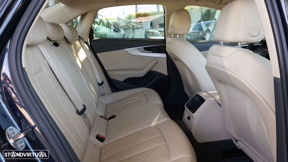 Audi A4 2.0 TDI Advance S tronic - 10