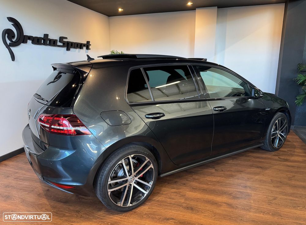 VW Golf 2.0 TDI GTD DSG - 46