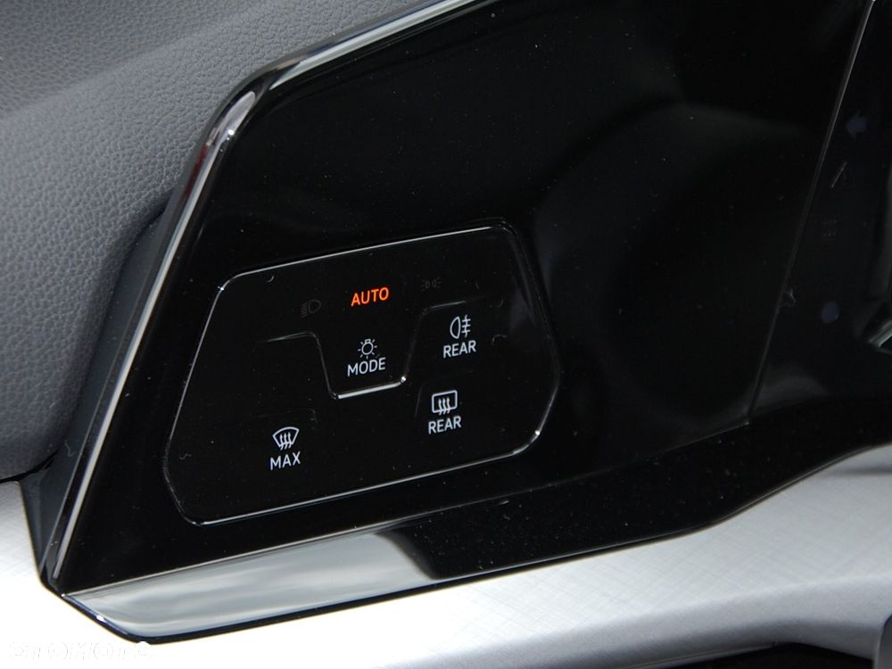Volkswagen Golf 1.5 TSI EVO Life - 28
