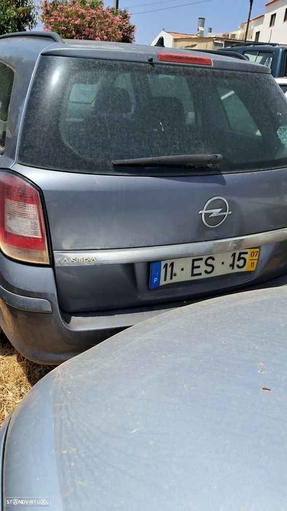 Opel Astra GTC 1.7 CDTi - 3