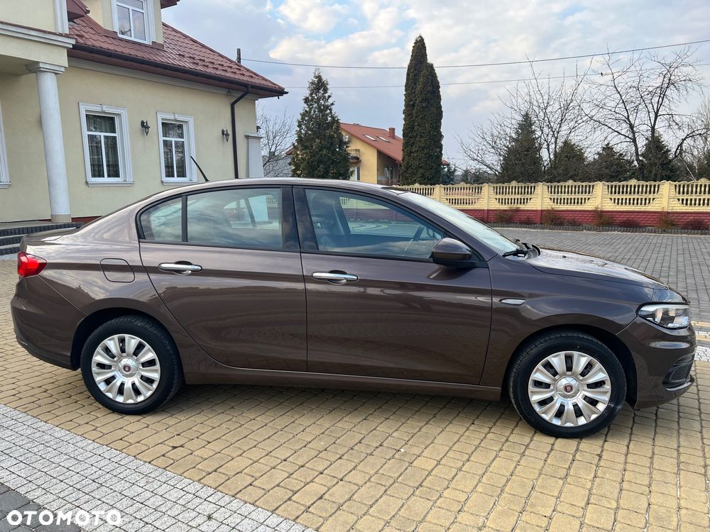 Fiat Tipo 1.4 16V Easy - 8