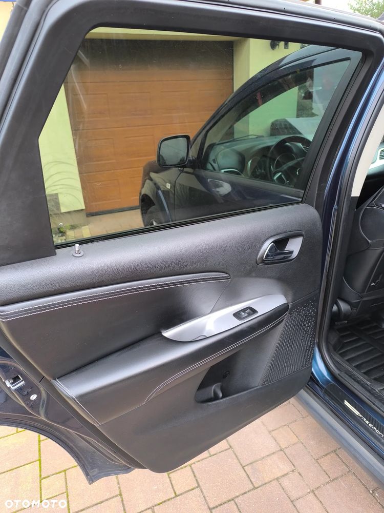 Fiat Freemont 3.6 V6 Lounge - 11