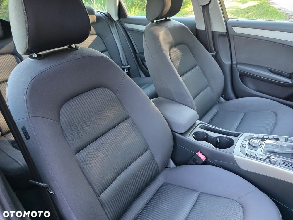 Audi A4 Avant 2.0 TDI DPF multitronic Attraction - 22