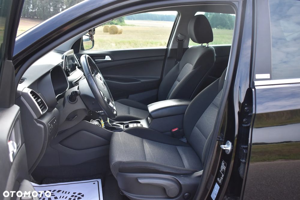 Hyundai Tucson 1.6 CRDi 48V-Hybrid 2WD DCT Trend - 23