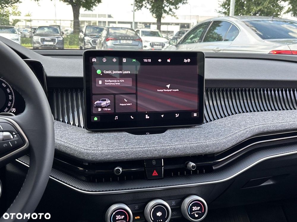 Skoda Superb 2.0 TDI SCR Selection DSG - 18