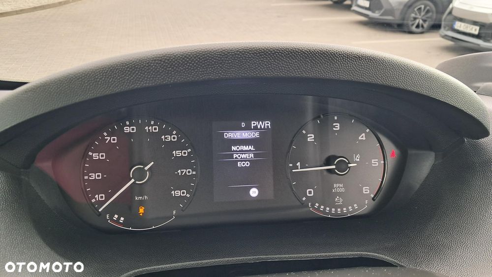 Toyota Proacemax - 27