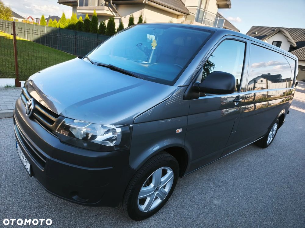 Volkswagen Transporter - 1
