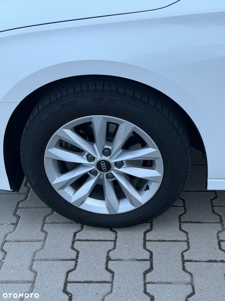Audi A3 Sportback 30 TFSI - 12
