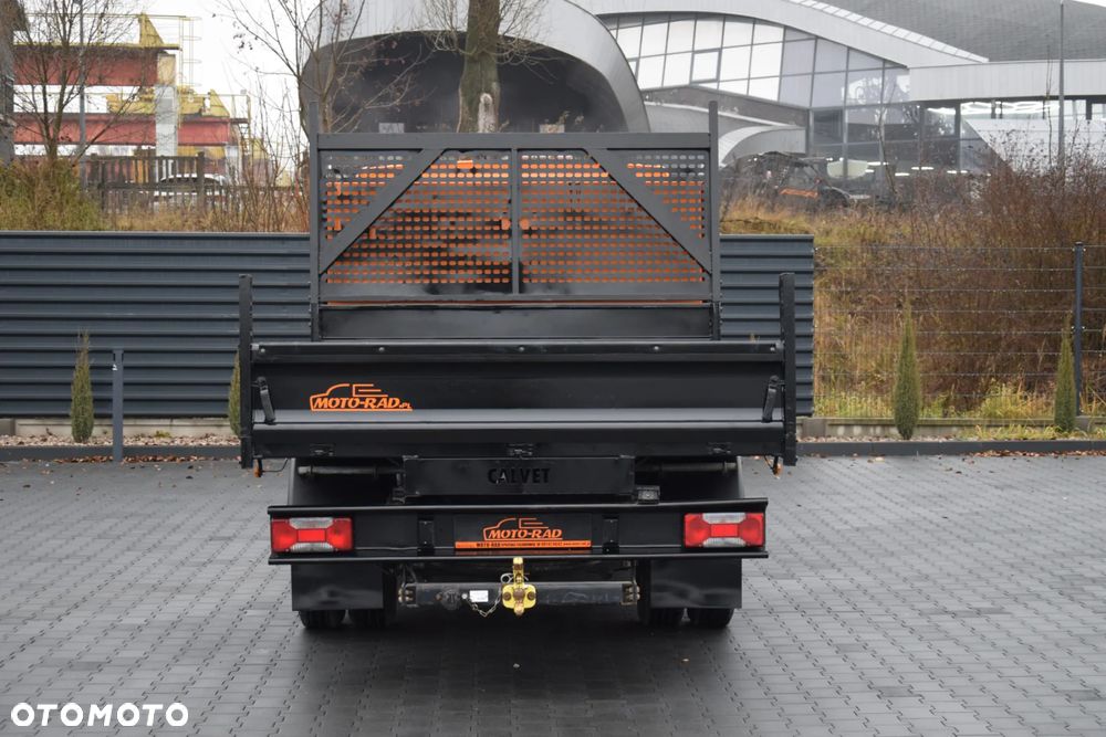 Iveco DAILY 35C16 / 2.3 - 160 KM / BRYGADÓWKA / 6 OSOBOWY / DOSTAWCZE / SKRZYNIA / KLIMA / NAWIGACJA / KAMERA COFANIA / TEMPOMAT / SERWISOWANY / SPROWADZONY - 6