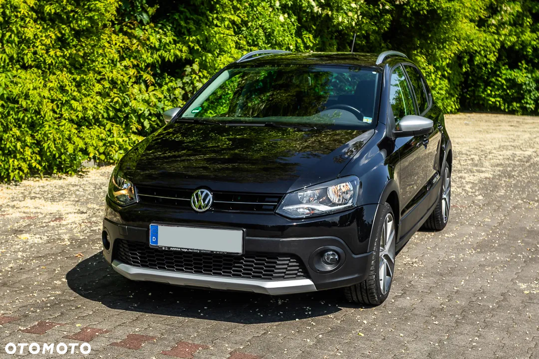 Volkswagen Polo - 2