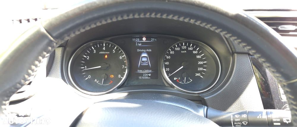 Nissan Qashqai - 2