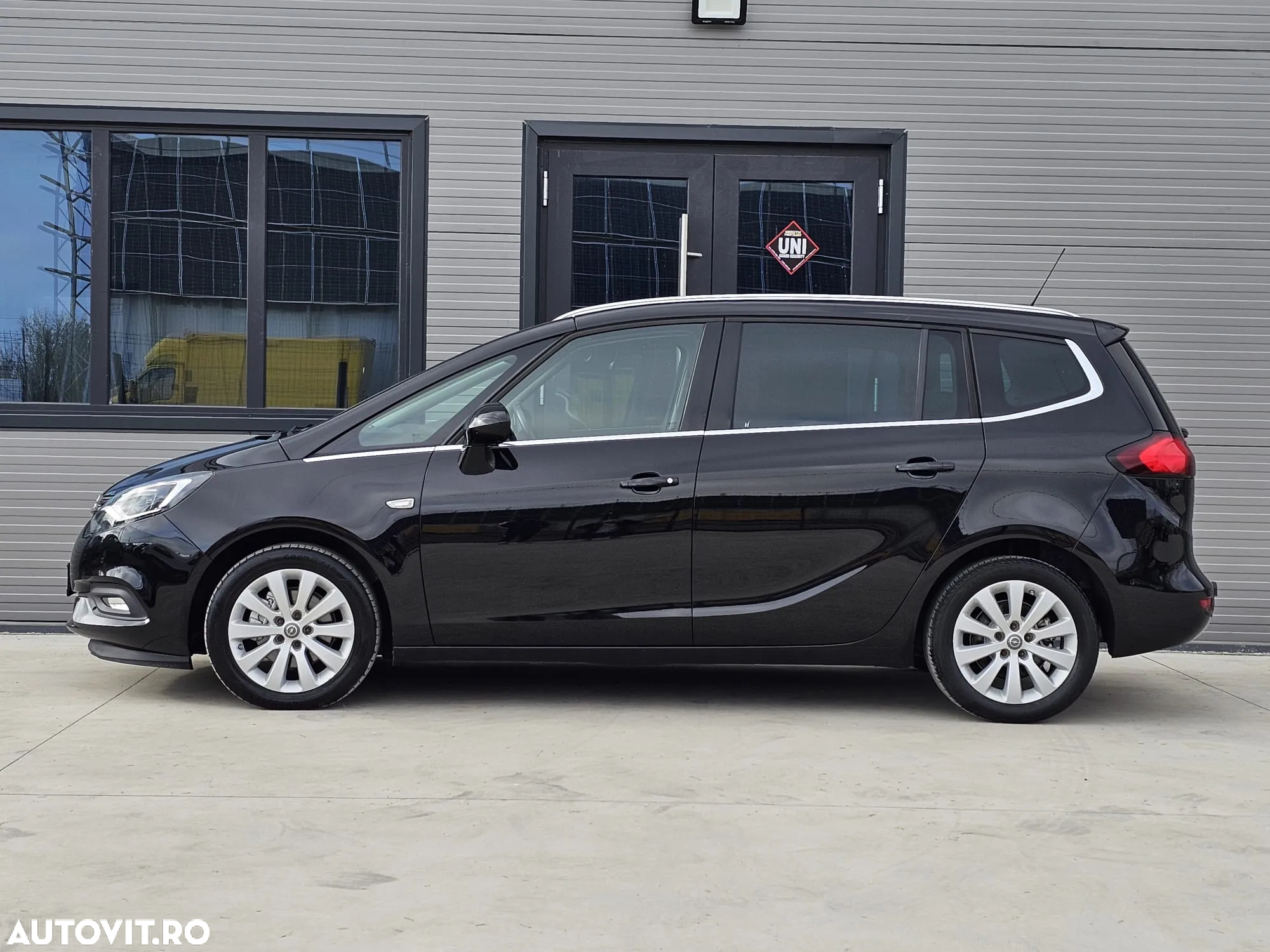 Opel Zafira 1.6 D Start/Stop Business Innovation - 10