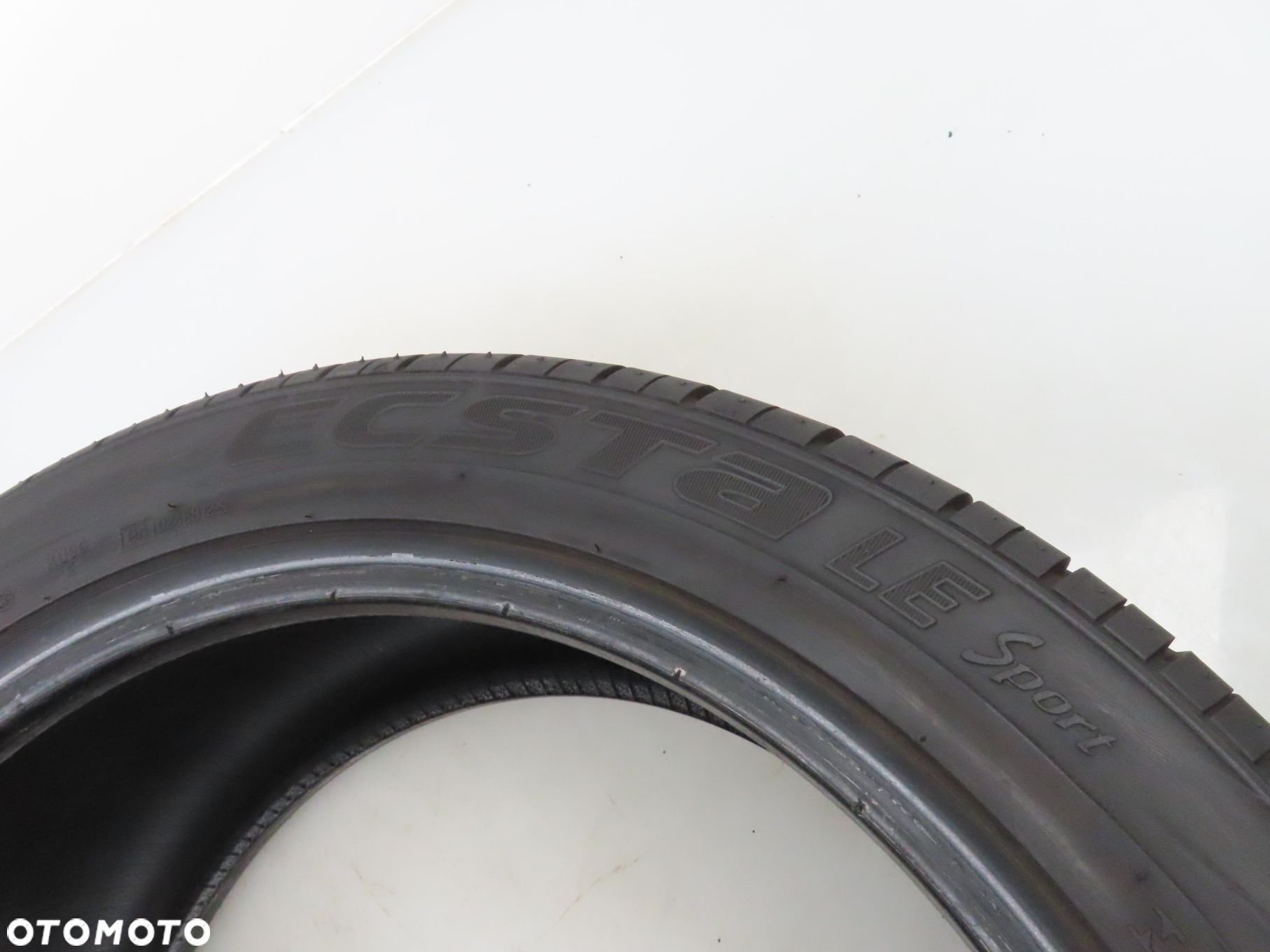 2x 245/40R17 ZR17 OPONY LETNIE Kumho Ecsta LE Sport 95Y XL - 2