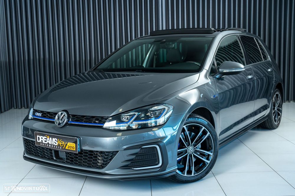 VW Golf 1.4 GTE Plug-In-Hybrid DSG - 33