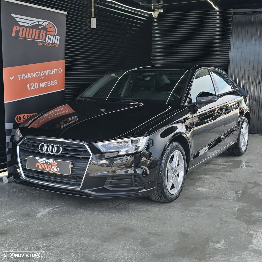 Audi A3 Limousine 30 TFSI Design