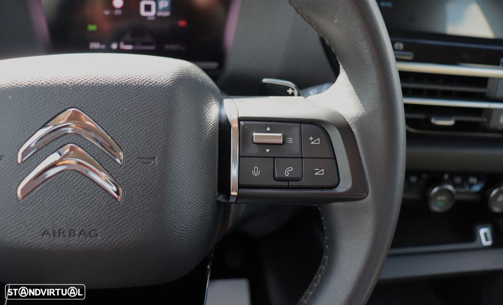 Citroën C4 1.2 PureTech Shine EAT8 - 26