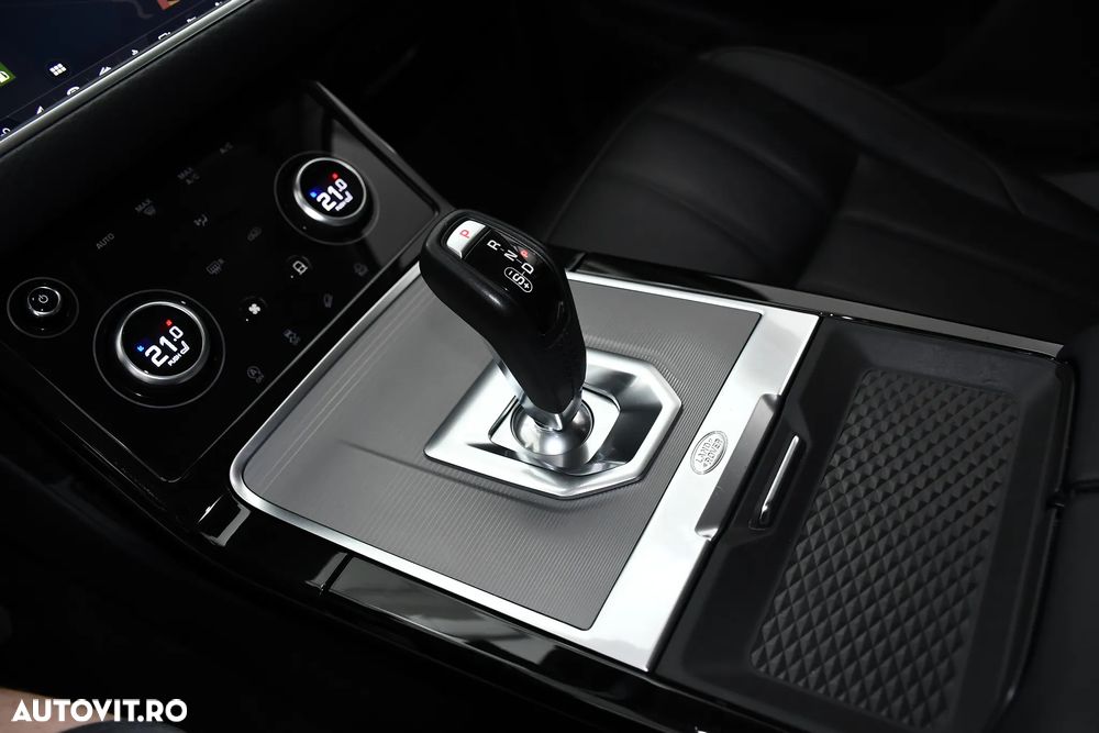 Land Rover Range Rover Evoque - 25